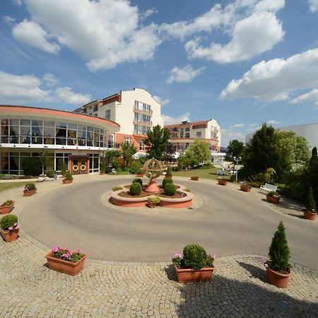 The Monarch Hotel Bad Gögging Екстериор снимка