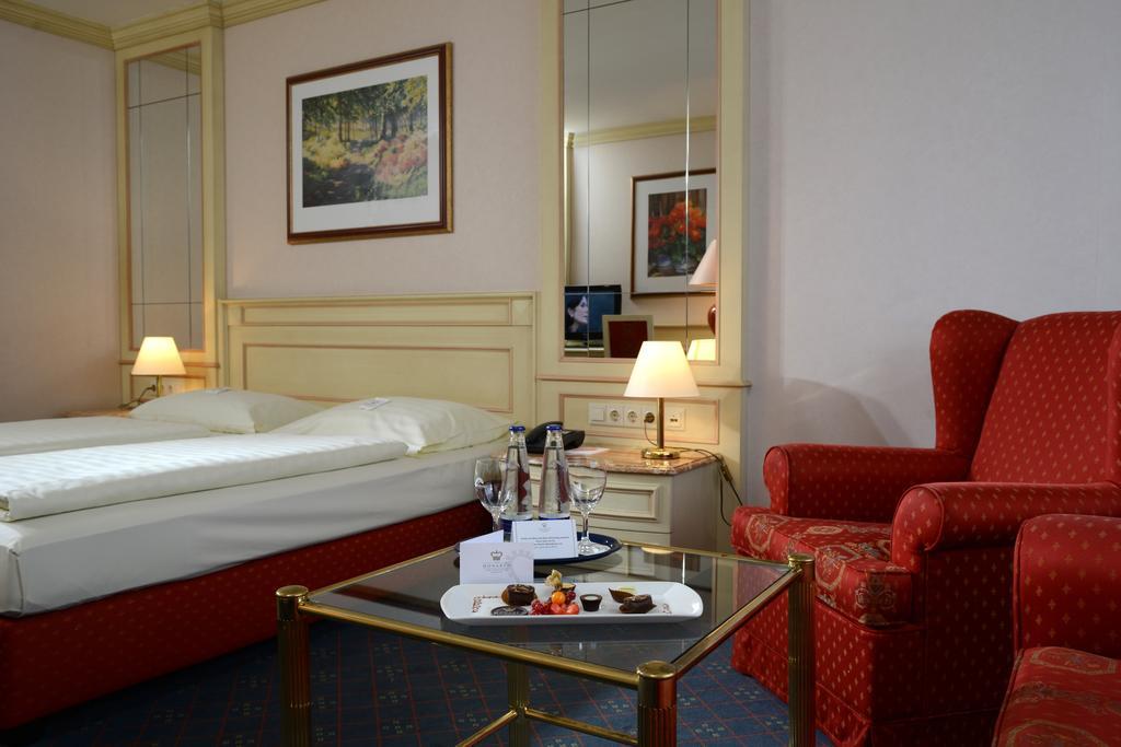 The Monarch Hotel Bad Gögging Екстериор снимка